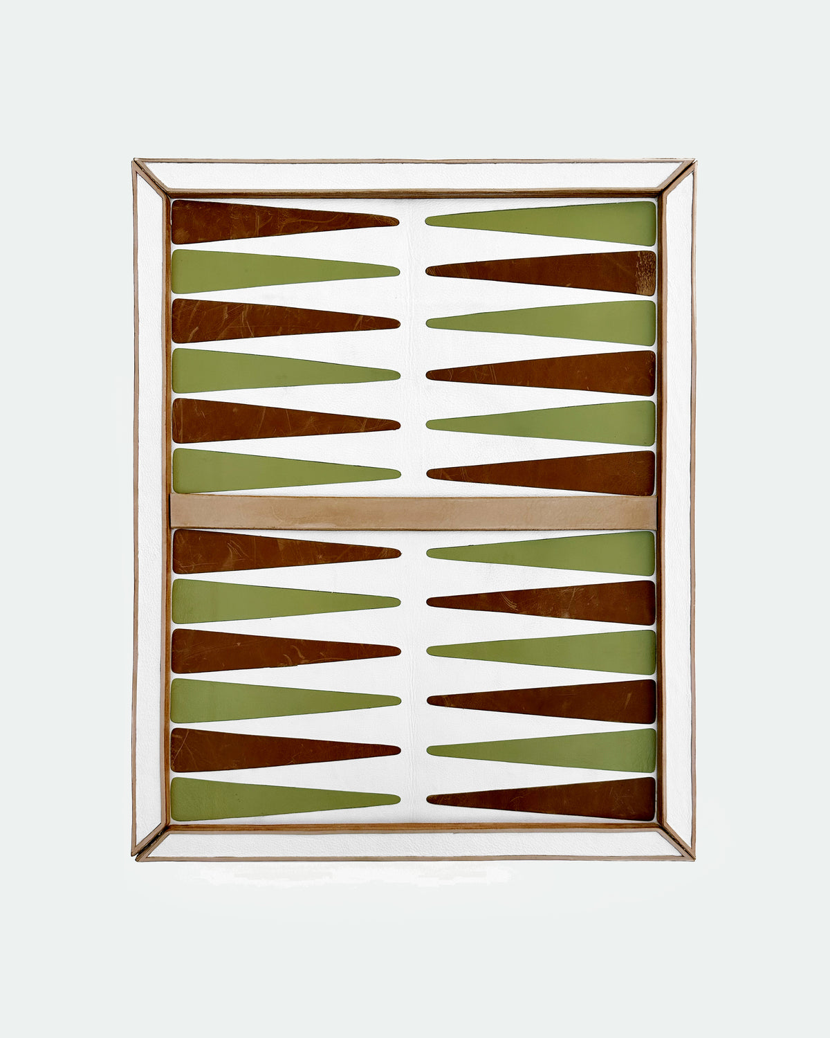 The Homestead 30, a leather backgammon board. White leather with green and medium brown points.