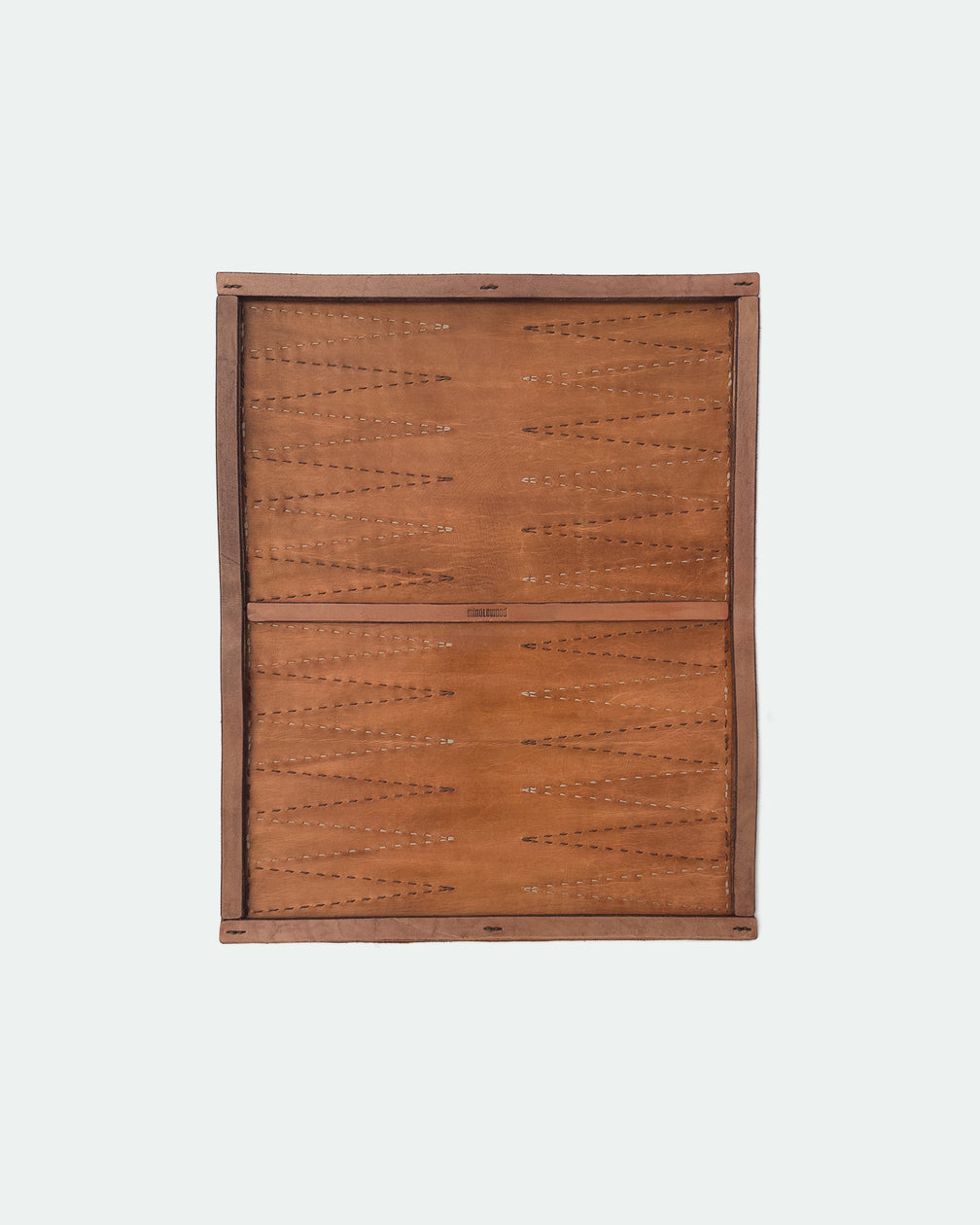 The Drifter 22, a leather backgammon board. Natural leather with beige and Havana cigar points. View 1.
