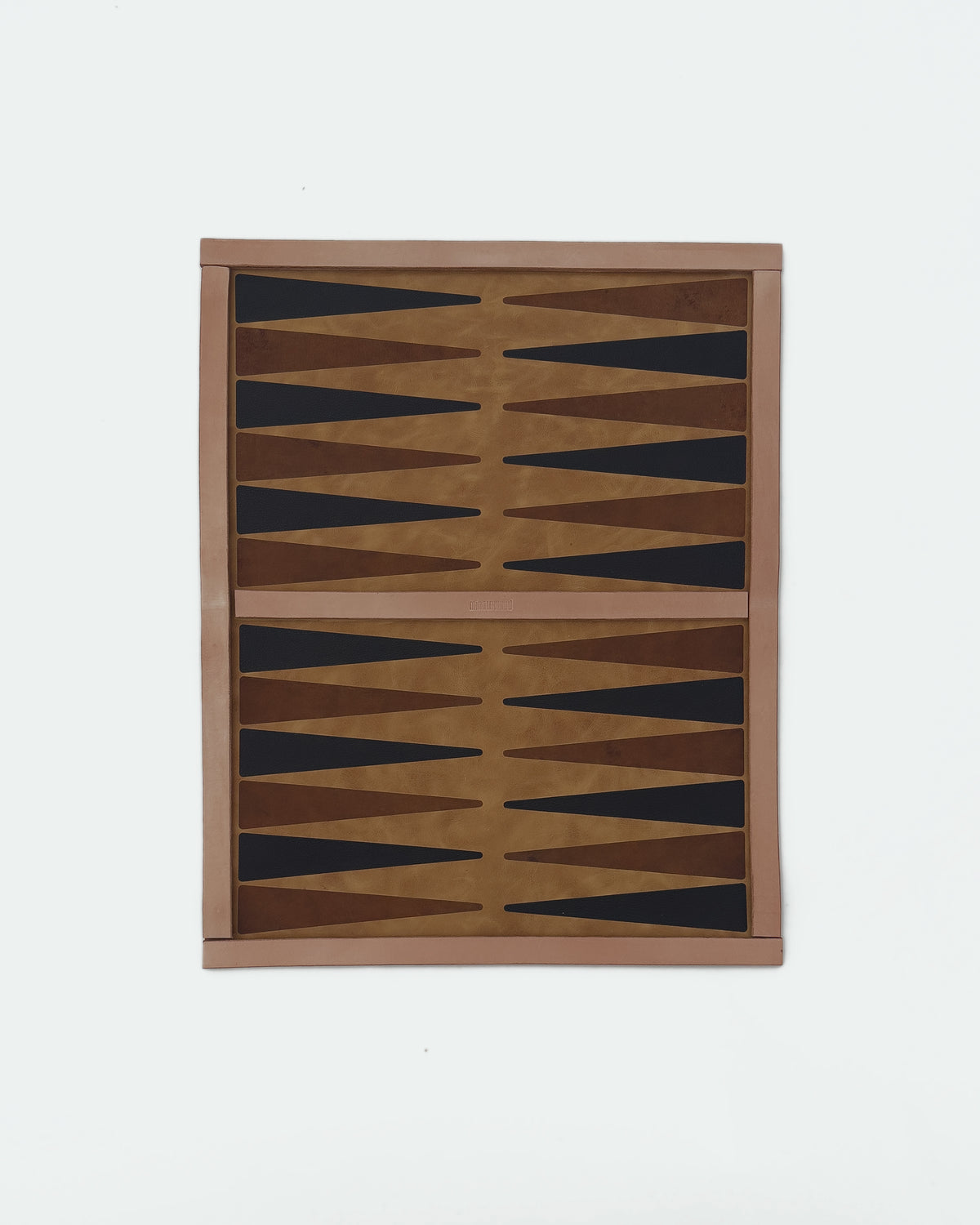 The Drifter 26, a leather backgammon board. Light brown leather with dark brown and medium brown points.