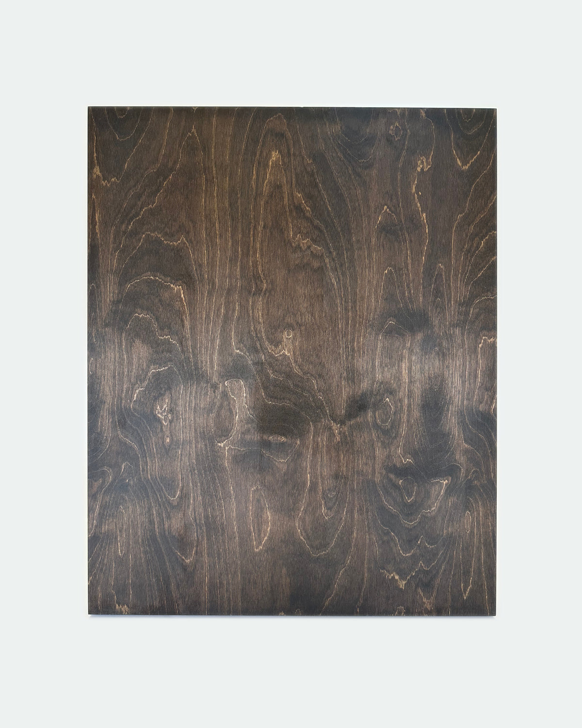 The Homestead 30, a leather backgammon board. Oxblood leather with black and natural points. View 2.