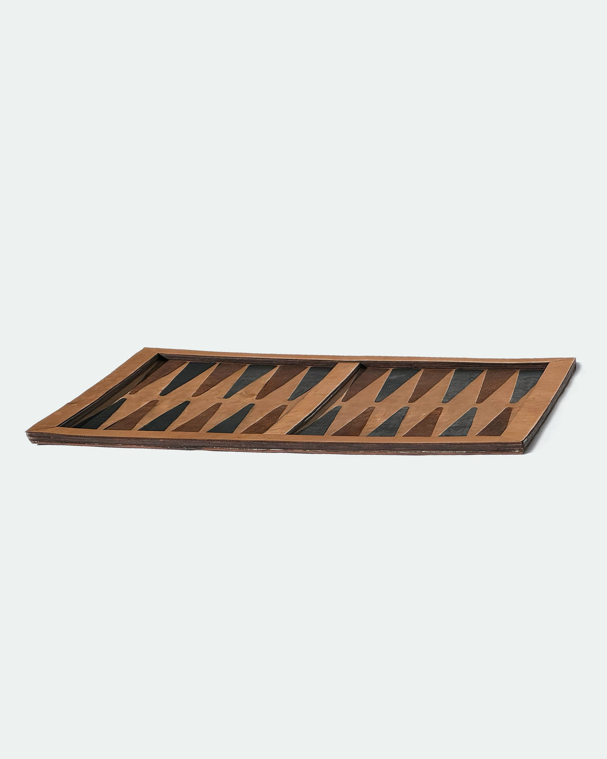 The Homestead 30, a leather backgammon board. Medium brown leather with black and dark brown points. View 2.