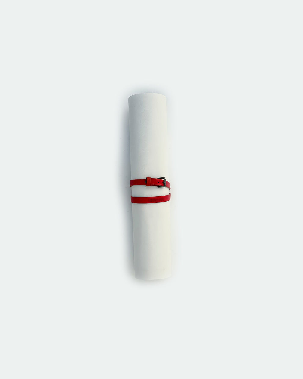 The Drifter 26, a leather backgammon board. White leather with black and red points. View 2.