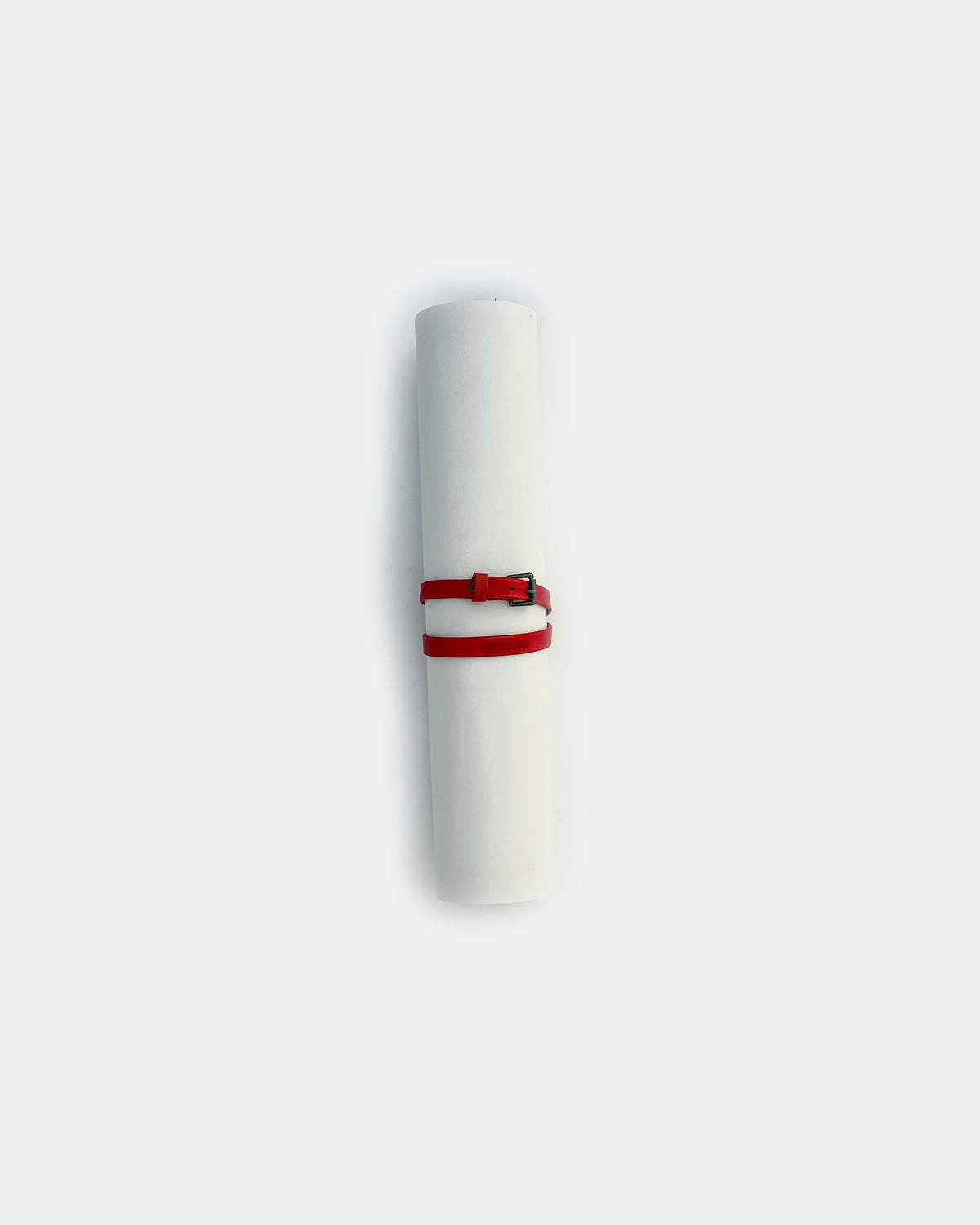 The Drifter 26, a leather backgammon board. White leather with black and red points. View 2.