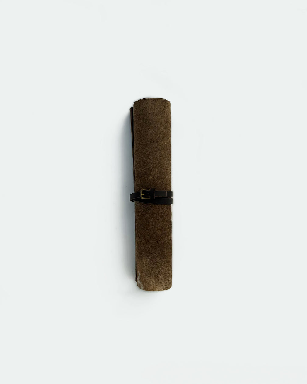 The Drifter 26, a leather backgammon board. Light brown leather with cream and dark brown points. View 2.