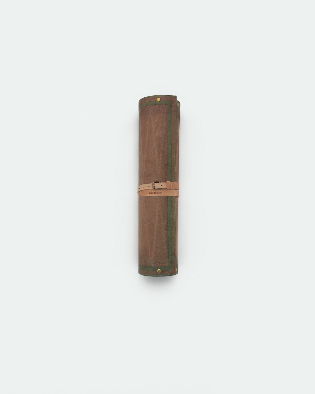 The Drifter 26, a leather backgammon board. Natural leather with green antique and medium brown antique points. View 2.