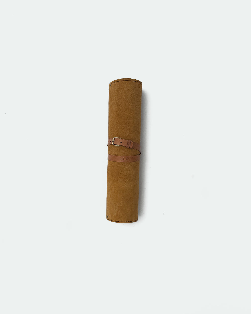 The Drifter 22, a leather backgammon board. Natural leather with beige and Havana cigar points. View 2.
