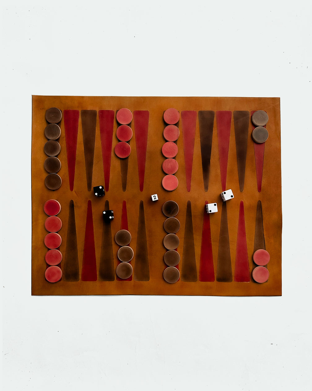 The Drifter 26, a leather backgammon board. Spanish brown leather with red and show brown points. View 3.